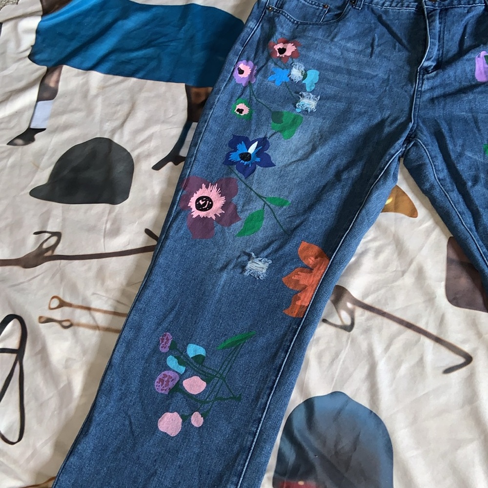 Misslook wildflowers jeans painted on both legs boyfriend cut wide leg 14/16 - Picture 3 of 10